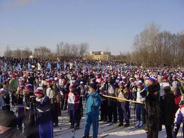 13:13 Подавайте коллективные заявки на участие в "Лыжне России - 2006"